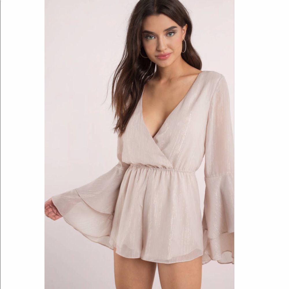 TOBI BELL SLEEVE ROMPER